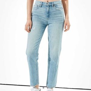 SOLD american eagle straight leg -crop mom jeans